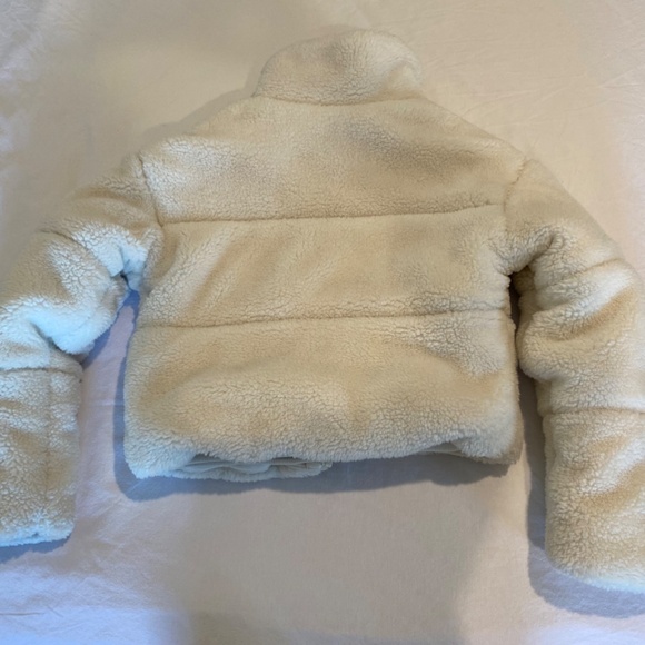 ALO Snow Angel Puffer - Picture 4 of 7